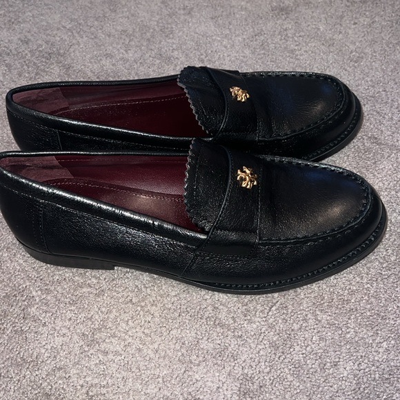 Tory Burch Classic Loafer - Picture 6 of 16